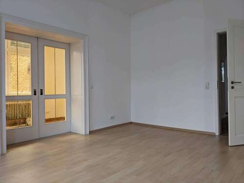 Foto - Haus zum Kaufen in Aschaffenburg 990.000,00 € 357 m²