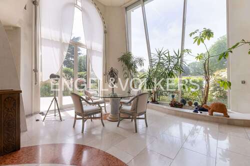 Foto - Haus zum Kaufen in Neu-Isenburg 1.645.000,00 € 283 m²