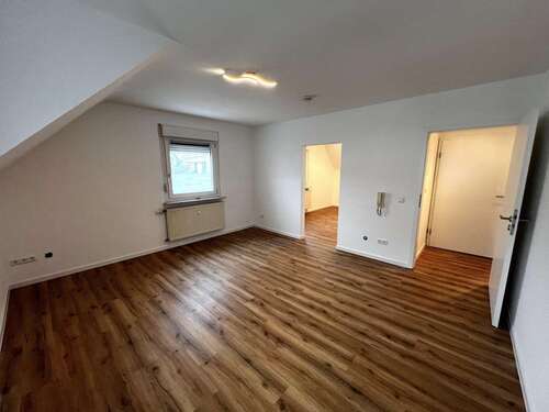 Foto - Wohnung zum Mieten in Östringen 750,00 € 60 m²