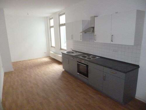 Foto - Wohnung zum Mieten in Halle 600,00 € 95.43 m²