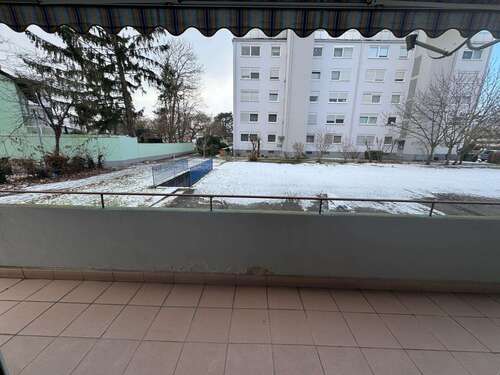 Foto - Wohnung zum Mieten in Oberhausen-Rheinhausen 800,00 € 72 m²