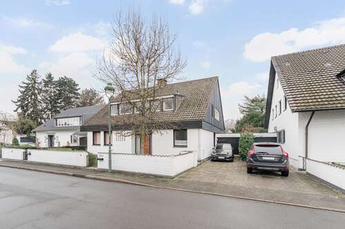 Foto - Haus zum Kaufen in Düsseldorf 2.390.000,00 € 212 m²