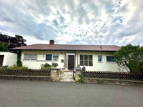 Foto - Haus zum Kaufen in Weikersheim 339.000,00 € 160 m²