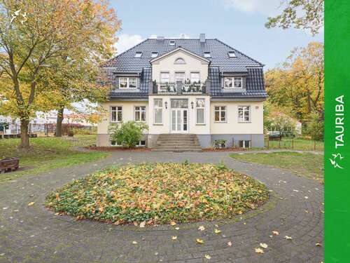 Foto - Haus zum Kaufen in Friesack 759.000,00 € 560 m²