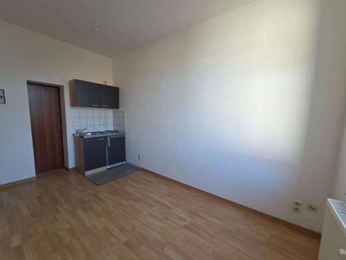 Foto - Wohnung zum Mieten in Halle 220,00 € 17 m²