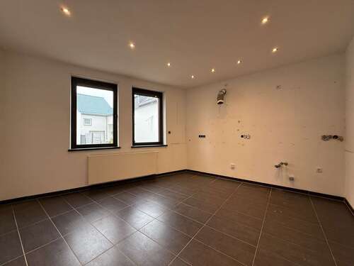 Foto - Haus zum Kaufen in Neuwied 249.500,00 € 180 m²