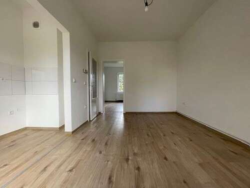 Foto - Wohnung zum Mieten in Wilhelmshaven 329,00 € 50 m²