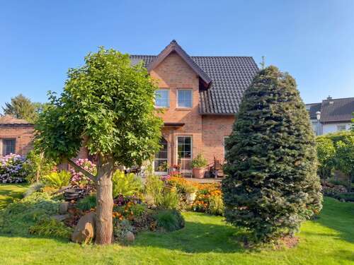 Foto - Haus zum Kaufen in Leegebruch 259.000,00 € 185 m²