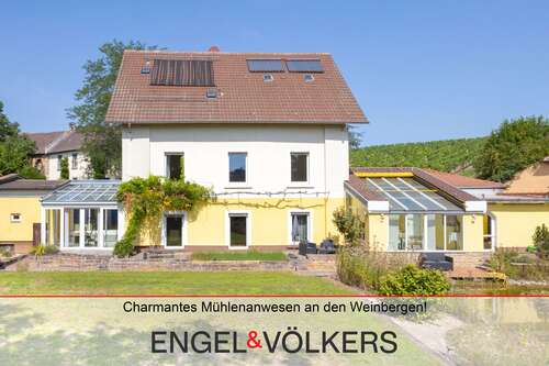 Foto - Haus zum Kaufen in Großkarlbach 845.000,00 € 335 m²