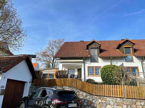 Foto - Haus zum Kaufen in Wenzenbach 398.000,00 € 104 m²