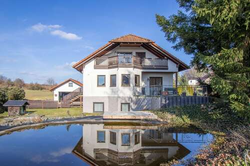 Foto - Haus zum Kaufen in Thallwitz 359.000,00 € 175 m²