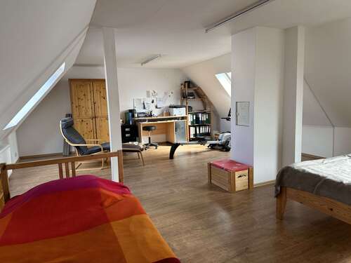 Foto - Haus zum Kaufen in Obersulm 330.000,00 € 160 m²