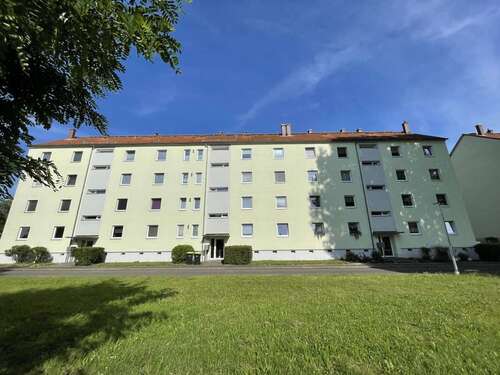 Foto - Wohnung zum Mieten in Gotha 330,00 € 47.45 m²