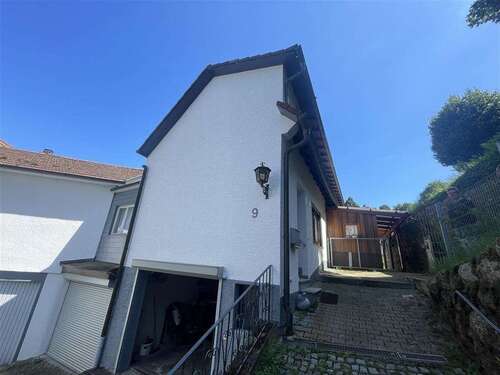 Foto - Haus zum Kaufen in Bühlertal 230.000,00 € 122 m²