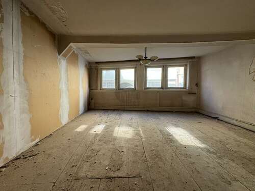 Foto - Haus zum Kaufen in Wertheim 150.000,00 € 187 m²