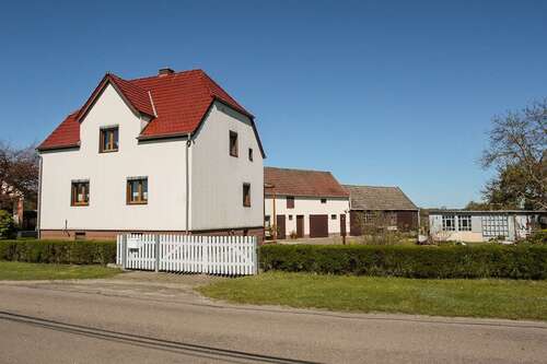 Foto - Haus zum Kaufen in Schraden 185.000,00 € 157 m²
