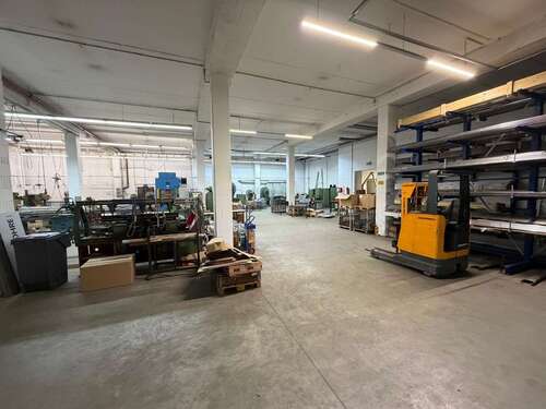 Foto - Halle in Arnsberg 4.900,00 € 1400 m²