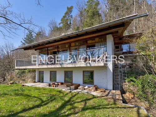 Foto - Haus zum Kaufen in Freiburg im Breisgau 1.150.000,00 € 274 m²