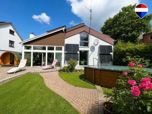 Foto - Haus zum Kaufen in Enger 489.000,00 € 231 m²