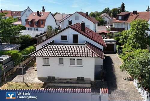 Foto - Haus zum Kaufen in Sachsenheim 470.000,00 € 163 m²