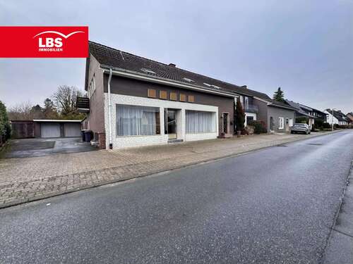 Foto - Haus zum Kaufen in Ennigerloh 698.000,00 € 380 m²