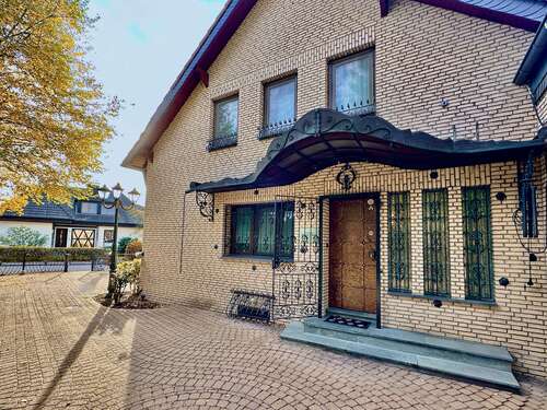 Foto - Haus zum Kaufen in Bergisch Gladbach 1.400.000,00 € 225 m²