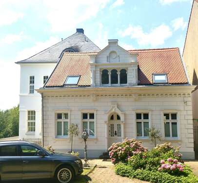 Foto - Haus zum Mieten in Düsseldorf 6.500,00 € 300 m²