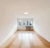 Wohnung zum Kaufen in München 220.000,00 € 32.8 m²