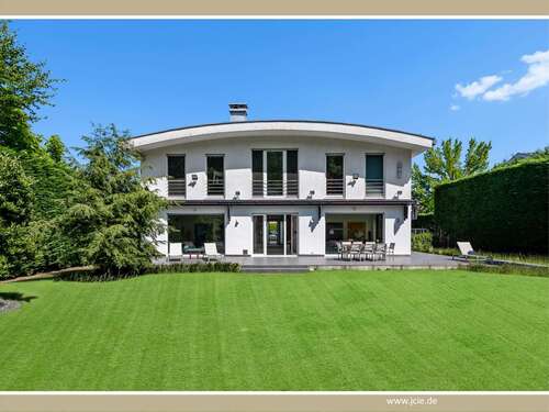 Foto - Haus zum Kaufen in Meerbusch 3.950.000,00 € 524 m²
