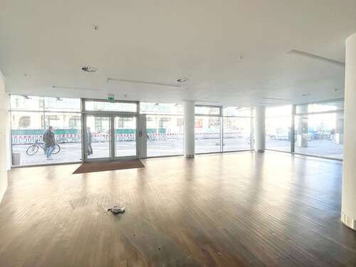 Foto - Einzelhandel in Berlin 7.500,00 € 420 m²