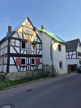 Foto - Haus zum Kaufen in Florstadt-Stammheim 110.000,00 € 140 m²