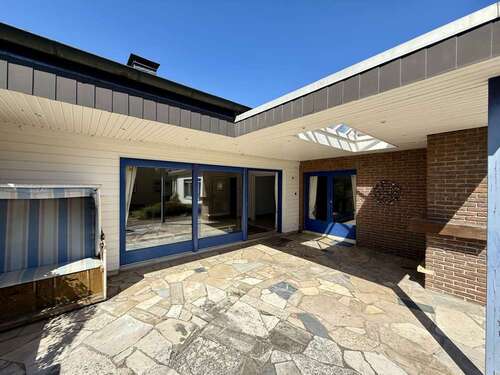 Foto - Haus zum Kaufen in Lage 339.000,00 € 208 m²