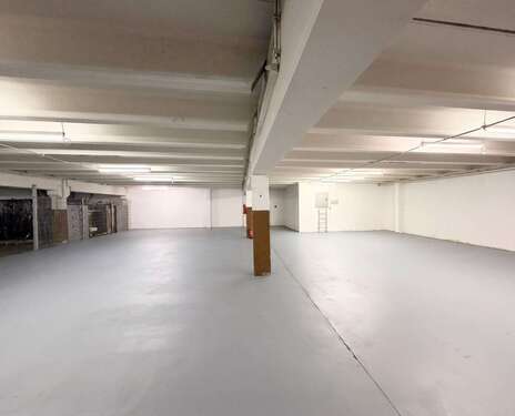 Foto - Halle in Heusenstamm 1.000,00 € 320 m²