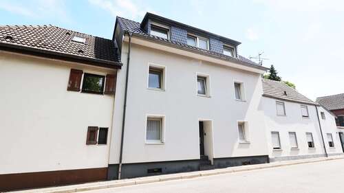 Foto - Haus zum Kaufen in Mönchengladbach 239.000,00 € 176 m²