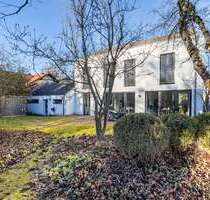 Haus zum Kaufen in Hohenbrunn 1.500.000,00 € 182 m²