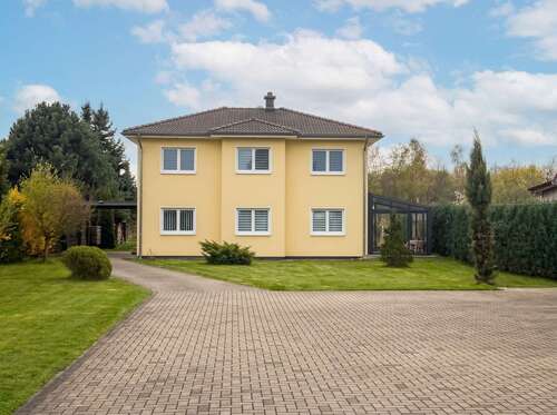 Foto - Haus zum Kaufen in Zwenkau 690.000,00 € 146 m²