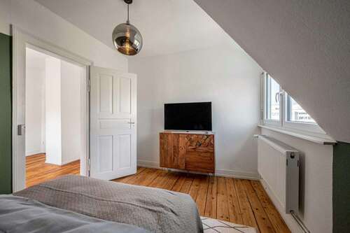 Foto - WG-Zimmer in Stuttgart 545,00 € 24 m²