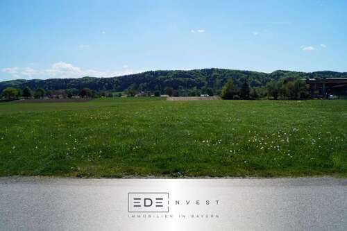 Foto - Haus zum Kaufen in Bruckmühl 1.097.000,00 € 160 m²