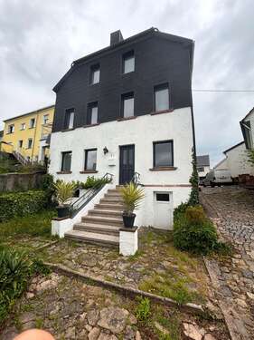Foto - Haus zum Kaufen in Tholey 155.000,00 € 122 m²