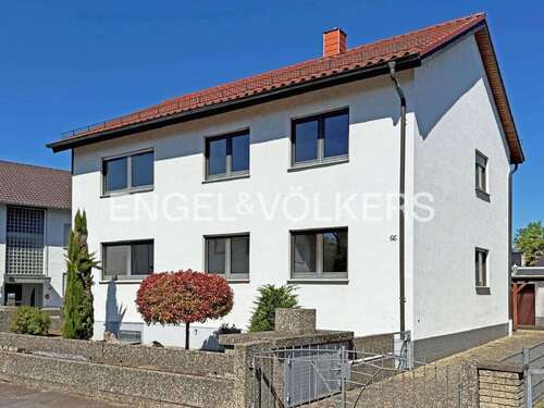 Foto - Haus zum Kaufen in Sandhausen 649.000,00 € 183 m²