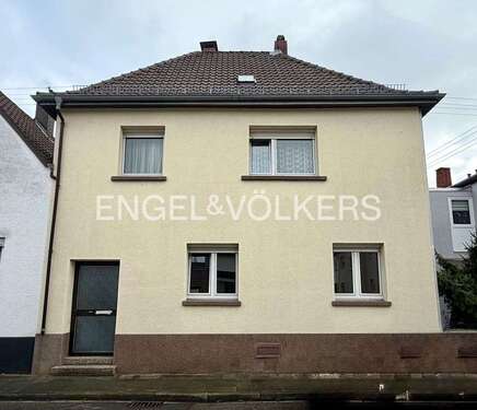 Foto - Haus zum Kaufen in Ludwigshafen am Rhein 269.000,00 € 132 m²