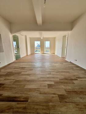 Foto - Wohnung zum Mieten in Magdeburg 650,00 € 69 m²
