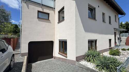 Foto - Haus zum Kaufen in Hünstetten-Kesselbach 750.000,00 € 206 m²