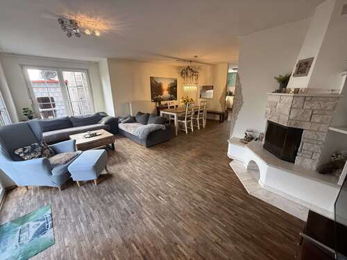 Foto - Haus zum Kaufen in Hockenheim 739.000,00 € 147 m²