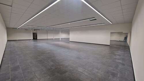 Foto - Einzelhandel in Düsseldorf 12.000,00 € 550 m²