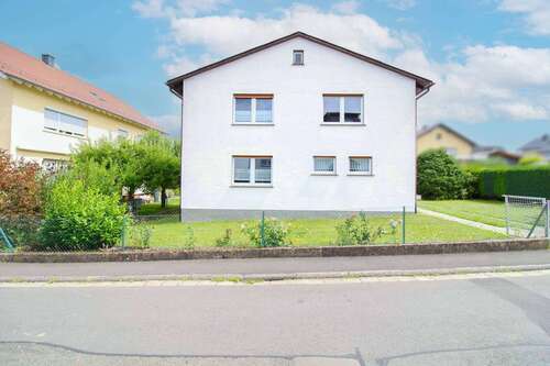 Foto - Haus zum Kaufen in Amöneburg 269.000,00 € 152.22 m²