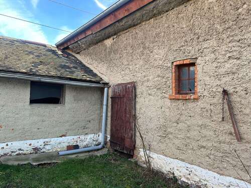 Foto - Haus zum Kaufen in Wiedemar 249.000,00 € 210 m²