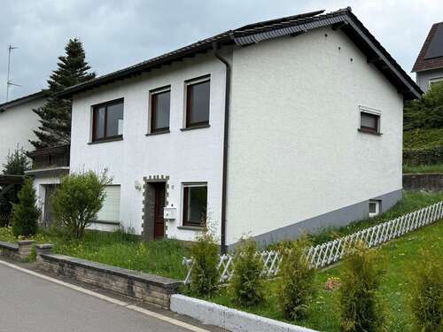 Foto - Haus zum Kaufen in Jünkerath 230.000,00 € 135 m²