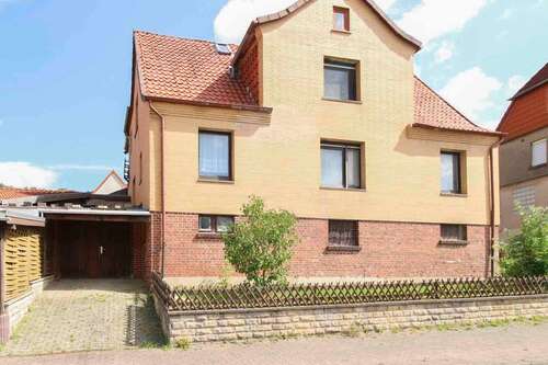 Foto - Haus zum Kaufen in Delligsen 99.000,00 € 207 m²