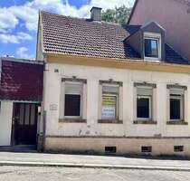 Haus zum Kaufen in Pirmasens 49.900,00 € 90 m²